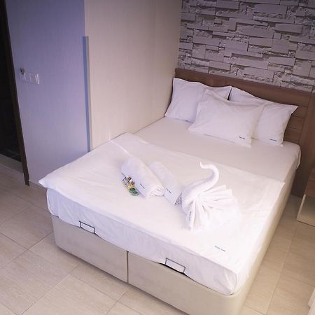 Golden Stone Butik Otel Çeşme المظهر الخارجي الصورة