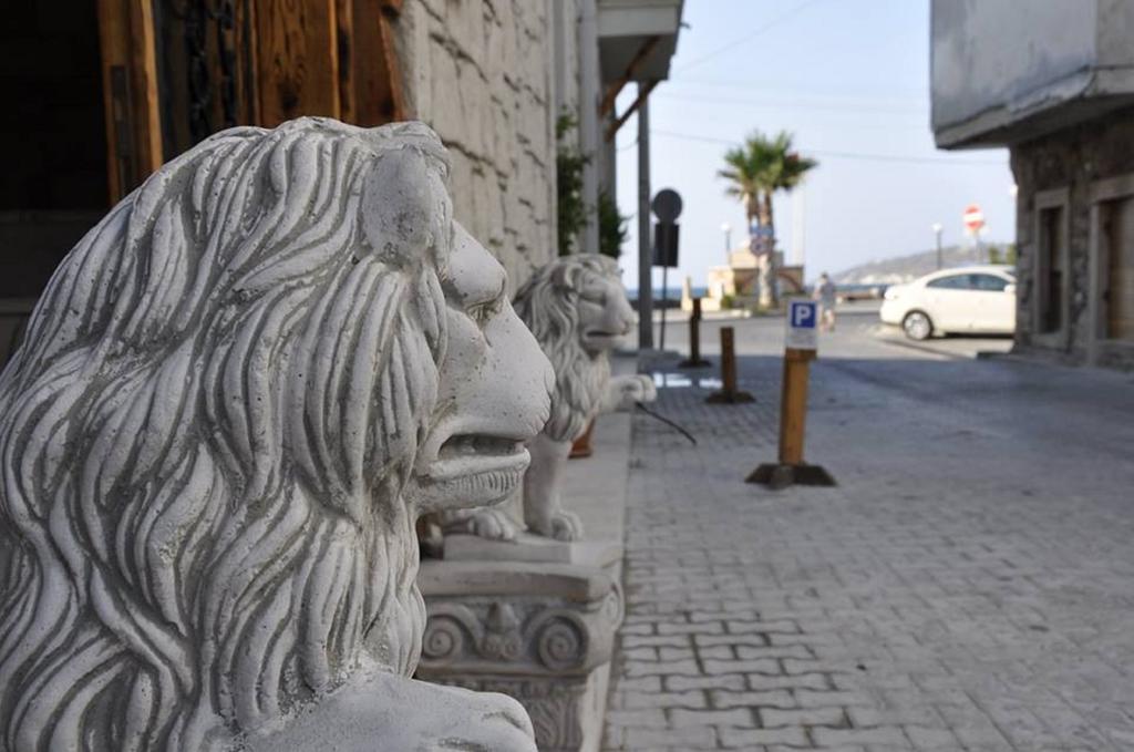 Golden Stone Butik Otel Çeşme المظهر الخارجي الصورة