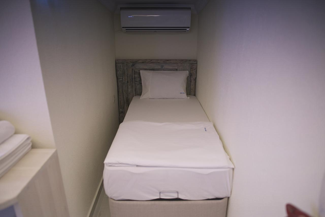 Golden Stone Butik Otel Çeşme المظهر الخارجي الصورة